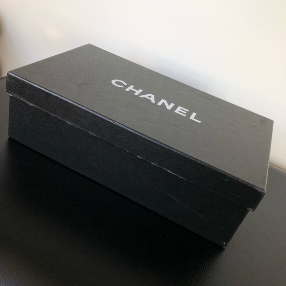 Chanel Shoe Box - Good Condition - Picture 2 of 6